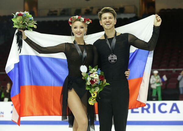 Александра Степанова и Иван Букин Александра Степанова и Иван Букин