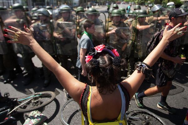 Массовые протесты в Чили Массовые протесты в Чили