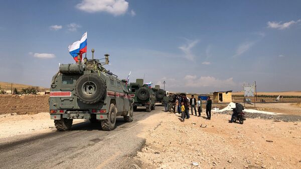 Патруль военной полиции РФ на сирийско-турецкой границе Патруль военной полиции РФ на сирийско-турецкой границе