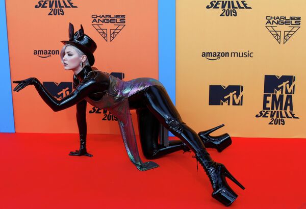 Украинская певица Maruv на церемонии награждения MTV Europe Music Awards Украинская певица Maruv на церемонии награждения MTV Europe Music Awards
