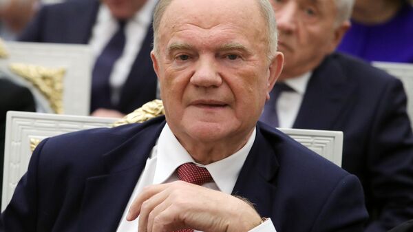 Руководитель фракции КПРФ Геннадий Зюганов Руководитель фракции КПРФ Геннадий Зюганов