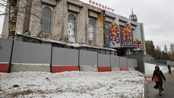 Снос киноцентра Соловей на Красной Пресне в Москве Снос киноцентра Соловей на Красной Пресне в Москве