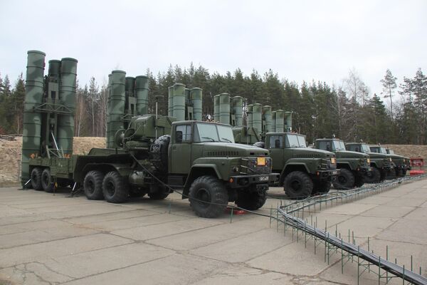 Пусковые установки С-300ПМ2 Пусковые установки С-300ПМ2