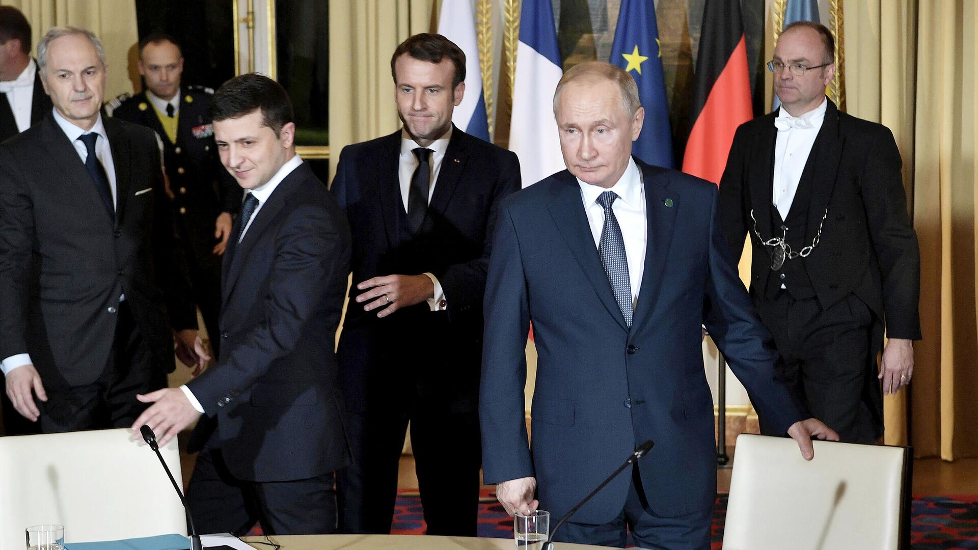 Песков оценил перспективы встречи Путина с Зеленским