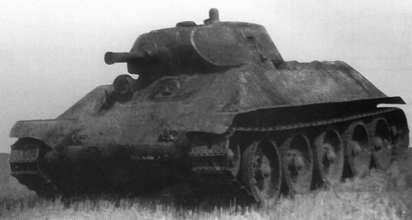 Советский средний гусеничный танк А-32 Советский средний гусеничный танк А-32
