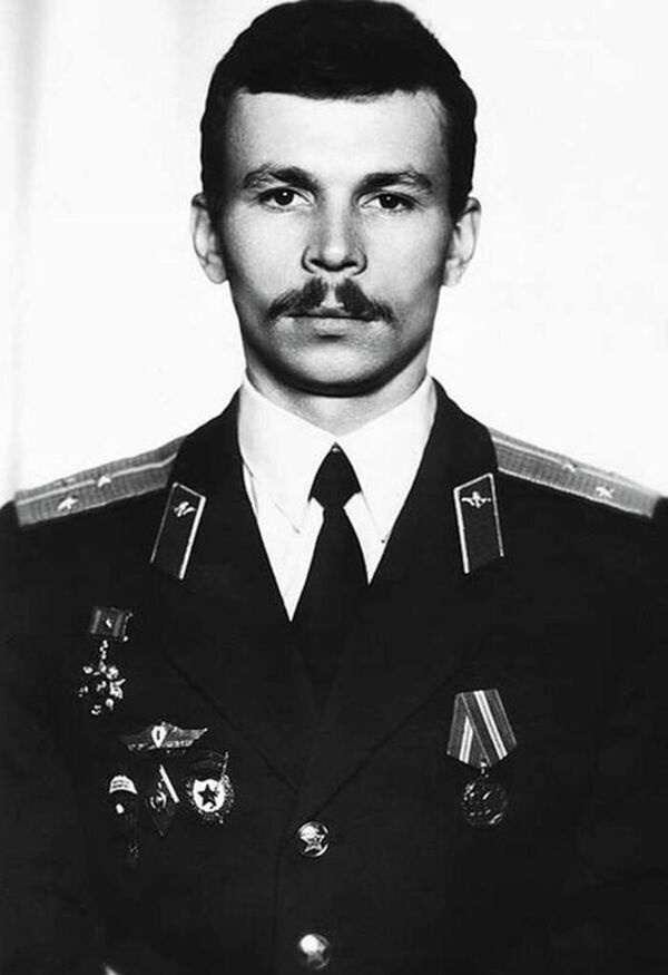Герой России майор Родионов Евгений Николаевич Герой России майор Родионов Евгений Николаевич