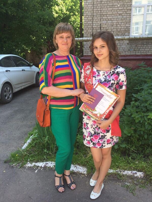 Аня и Валентина Аня и Валентина