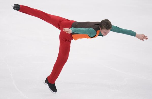 Фигурист Александр Самарин Фигурист Александр Самарин