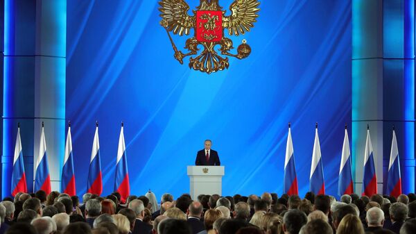 Президент РФ Владимир Путин выступает с ежегодным посланием Федеральному Собранию Президент РФ Владимир Путин выступает с ежегодным посланием Федеральному Собранию