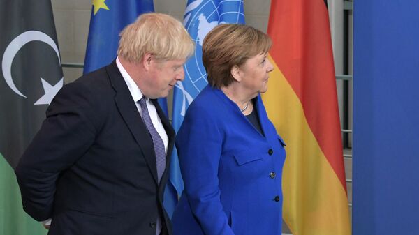 Меркель и Джонсон договорились хранить память о Второй мировой войне