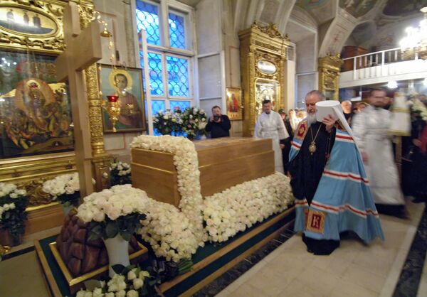 Панихида по патриарху Московскому и всея Руси Алексию II в Богоявленском соборе. Архив Панихида по патриарху Московскому и всея Руси Алексию II в Богоявленском соборе. Архив