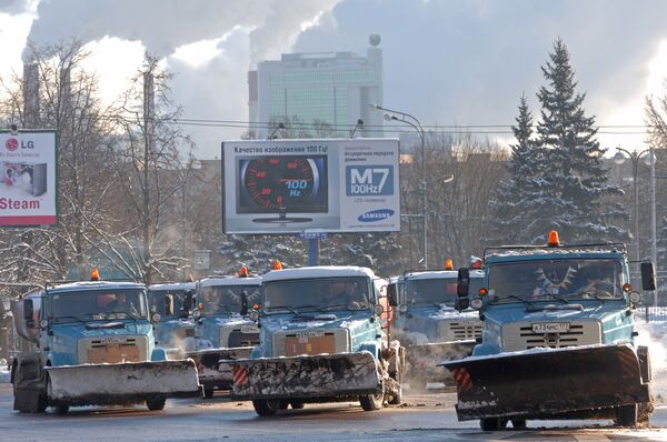 Уборка снега в Москве Уборка снега в Москве