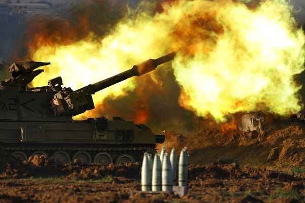 Израильские войска на северной границе сектора Газа Израильские войска на северной границе сектора Газа