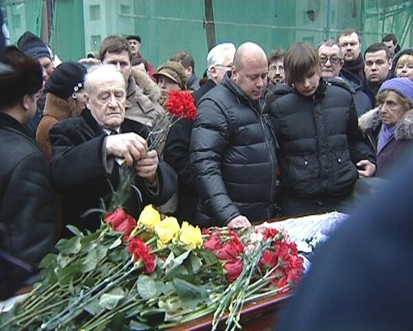 Без речей и митингов. В Москве простились с адвокатом Маркеловым Без речей и митингов. В Москве простились с адвокатом Маркеловым