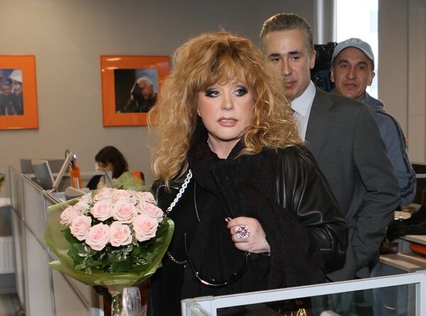 Популярная российская певица Алла Пугачева прекращает свою концертную деятельность Популярная российская певица Алла Пугачева прекращает свою концертную деятельность
