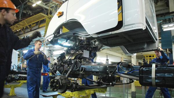 Работа Горьковского автомобильного завода. Архив Работа Горьковского автомобильного завода. Архив