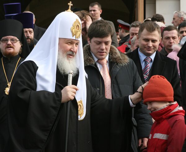 Святейший Патриарх Кирилл совершил благодарственный молебен в кафедральном храме Христа Спасителя города Калининграда Святейший Патриарх Кирилл совершил благодарственный молебен в кафедральном храме Христа Спасителя города Калининграда