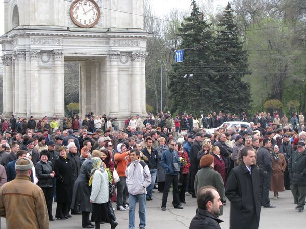 Митинг в Кишиневе Митинг в Кишиневе