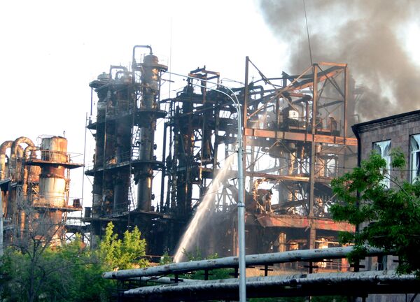 Пожар на каучуковом заводе Наирит в Ереване Пожар на каучуковом заводе Наирит в Ереване