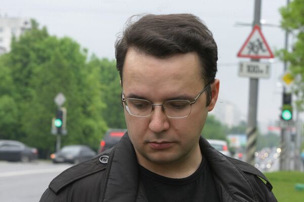 Муж Елены Шумм, которую в середине мая в Москве насмерть сбил бывший милиционер Муж Елены Шумм, которую в середине мая в Москве насмерть сбил бывший милиционер