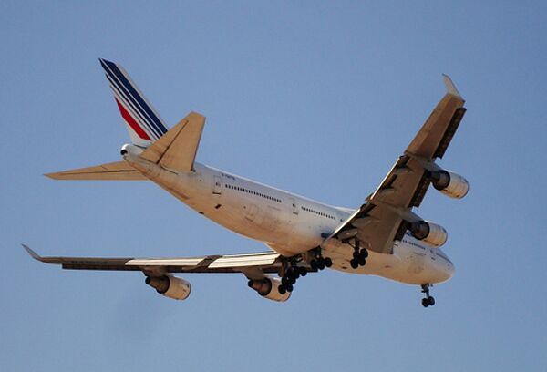 Самолет компании Air France Самолет компании Air France
