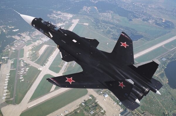 Экспериментальный истребитель Су-47 Беркут Экспериментальный истребитель Су-47 Беркут