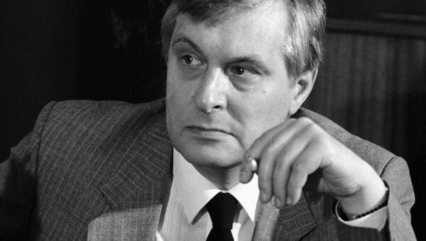 Артист Олег Басилашвили Артист Олег Басилашвили