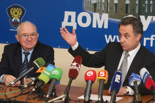 Экс-президент Российского футбольного союза Виталий Мутко и исполняющий обязанности президента РФС Никита Симонян Экс-президент Российского футбольного союза Виталий Мутко и исполняющий обязанности президента РФС Никита Симонян