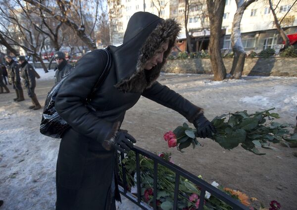 В Перми хоронят погибших при пожаре в клубе Хромая лошадь В Перми хоронят погибших при пожаре в клубе Хромая лошадь