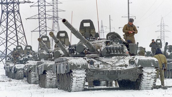 Ввод российских войск в Чечню в 1994 г. Ввод российских войск в Чечню в 1994 г.