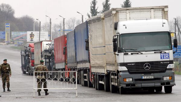 Работа таможенных и пограничных служб Украины на границе с Россией. Архив Работа таможенных и пограничных служб Украины на границе с Россией. Архив