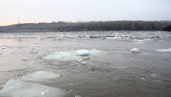 Река Томь. Архив Река Томь. Архив