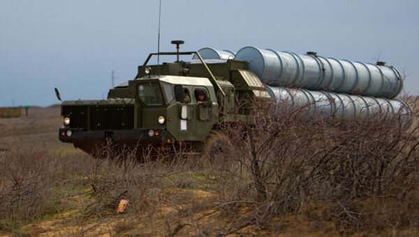 Зенитно-ракетный комплекс С-300 Зенитно-ракетный комплекс С-300
