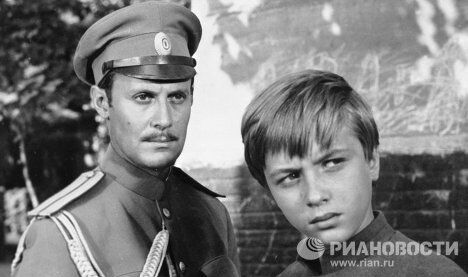 Юрий Соломин и Саша Милокостный в фильме Адъютант его превосходительства Юрий Соломин и Саша Милокостный в фильме Адъютант его превосходительства