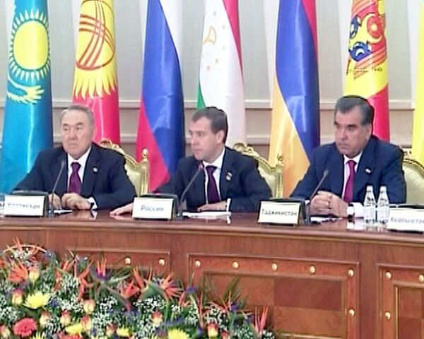 Медведев: кодекс ТС для РФ, Белоруссии и Казахстана вступает в силу Медведев: кодекс ТС для РФ, Белоруссии и Казахстана вступает в силу
