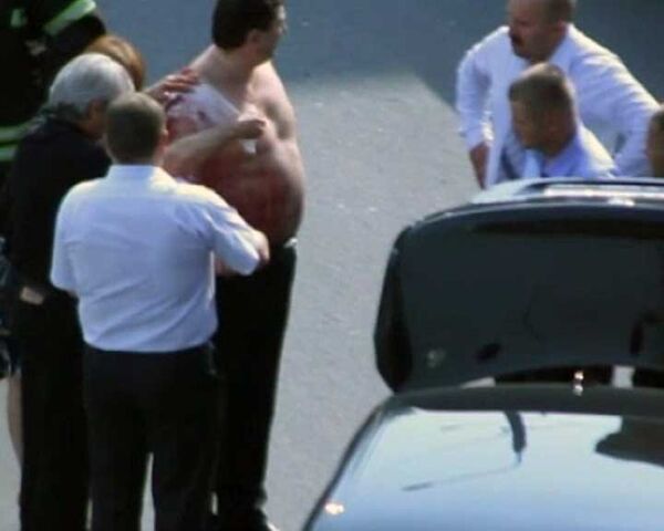В центре Москвы расстреляли водителя иномарки. Видео очевидца В центре Москвы расстреляли водителя иномарки. Видео очевидца