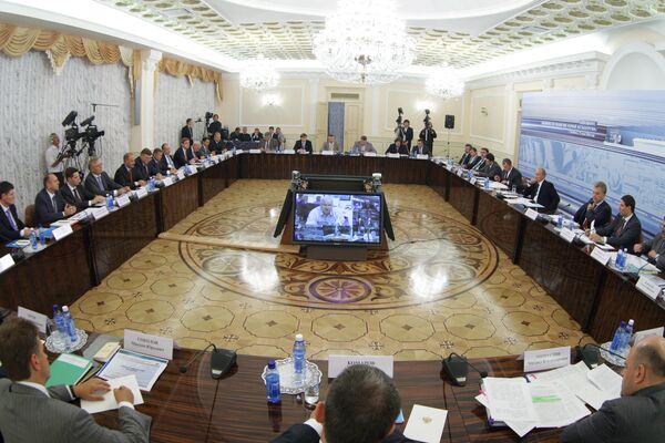 Премьер-министр РФ Владимир Путин провел совещание по вопросу О мерах по развитию черной металлургии Премьер-министр РФ Владимир Путин провел совещание по вопросу О мерах по развитию черной металлургии