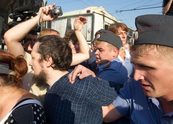 Акция в защиту 31-ой статьи Конституции прошла в Москве Акция в защиту 31-ой статьи Конституции прошла в Москве