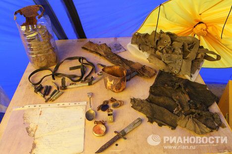 Российская экспедиция на Землю Франца Иосифа по поиску следов пропавшей в 1914 году Арктической экспедиции Брусилова-Альбанова. Российская экспедиция на Землю Франца Иосифа по поиску следов пропавшей в 1914 году Арктической экспедиции Брусилова-Альбанова.