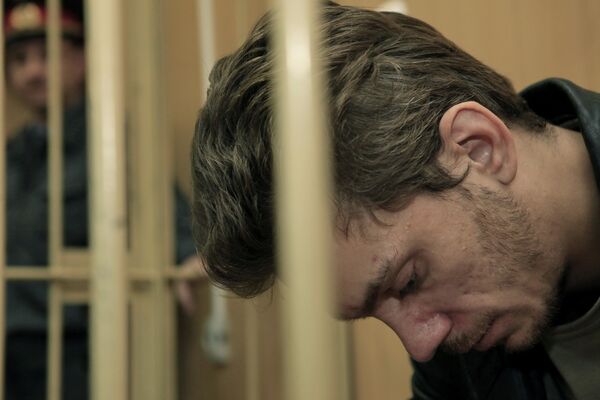 Заключение под стажу Кирилла Устинова в Тверском суде города Москвы Заключение под стажу Кирилла Устинова в Тверском суде города Москвы