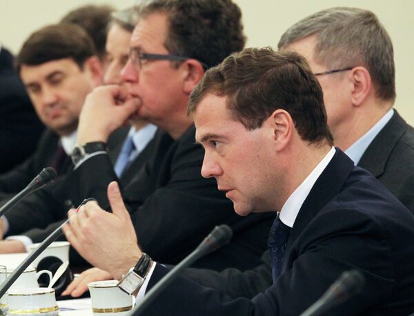Президент РФ Д.Медведев на переговорах с президентом Польши в Варшаве Президент РФ Д.Медведев на переговорах с президентом Польши в Варшаве