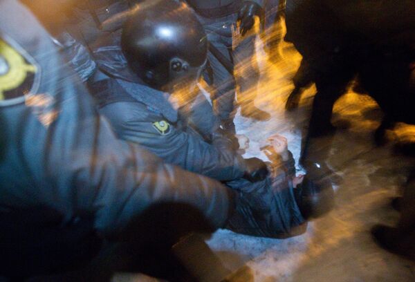Митинг, организованный Левым фронтом и движением Солидарность Митинг, организованный Левым фронтом и движением Солидарность