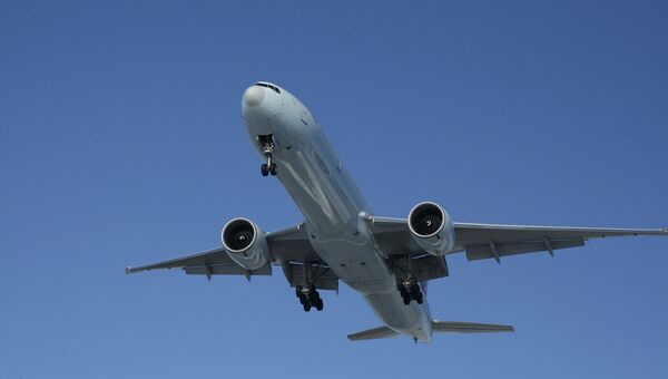 Самолет Boeing 777. Архивное фото Самолет Boeing 777. Архивное фото