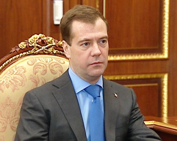 Медведев: без частных инвестиций фармпромышленность в России не развить Медведев: без частных инвестиций фармпромышленность в России не развить