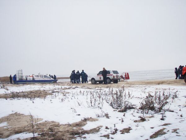 Операция по поиску детей в поселке Комаровка Неклиновского района на берегу Таганрогского залива Азовского моря Операция по поиску детей в поселке Комаровка Неклиновского района на берегу Таганрогского залива Азовского моря