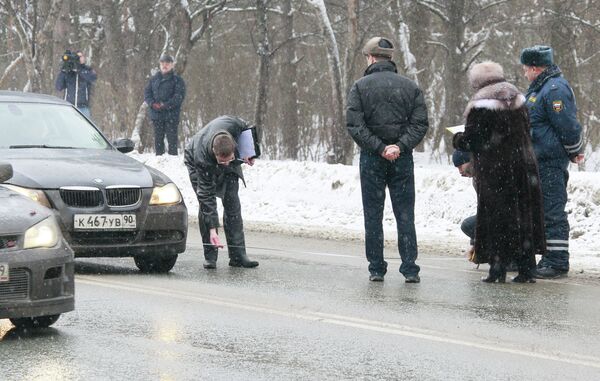 Следственный эксперимент на месте аварии на Рублево-Успенском шоссе. Архив Следственный эксперимент на месте аварии на Рублево-Успенском шоссе. Архив