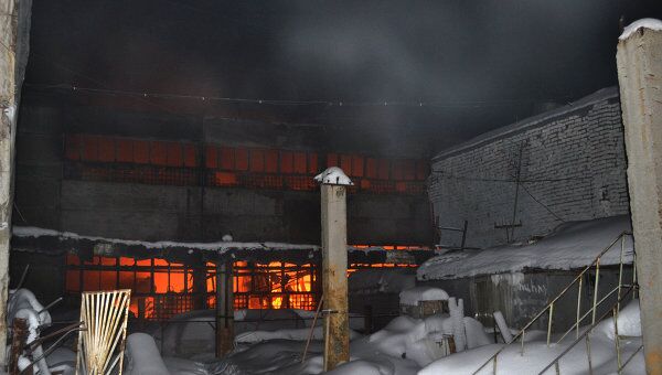 Пожар на складе в Перми Пожар на складе в Перми