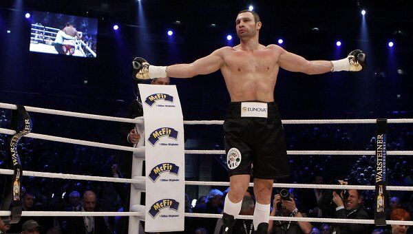 Виталий Кличко защитил титул чемпиона мира по версии WBC Виталий Кличко защитил титул чемпиона мира по версии WBC