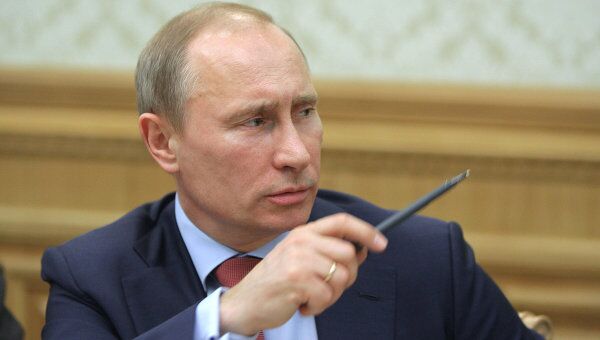 Премьер-министр РФ В.Путин провел встречу с деятелями театра и кино Премьер-министр РФ В.Путин провел встречу с деятелями театра и кино