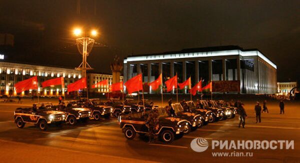 Репетиция парада Победы в центре Минска Репетиция парада Победы в центре Минска